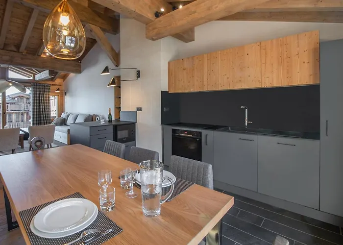 Renove Au Coeur De 1850, 4 Chambres, 8 Pers. - Fr-1-564-50 *